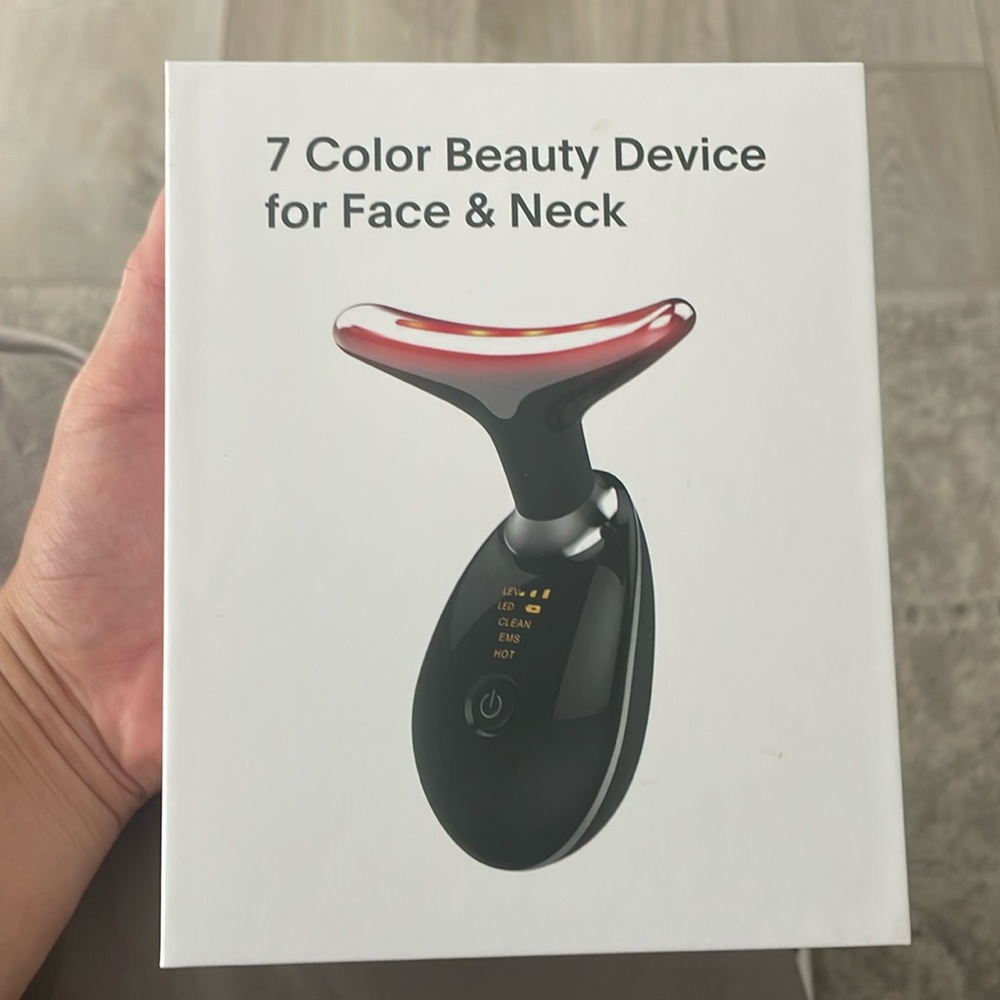 7 color beauty device for face and neck